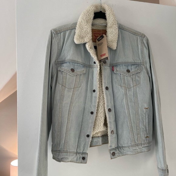 Levis fleece lined denim jacket - Picture 1 of 3